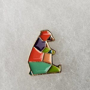 3/10$ NWOT artistic colorful origami bear pin